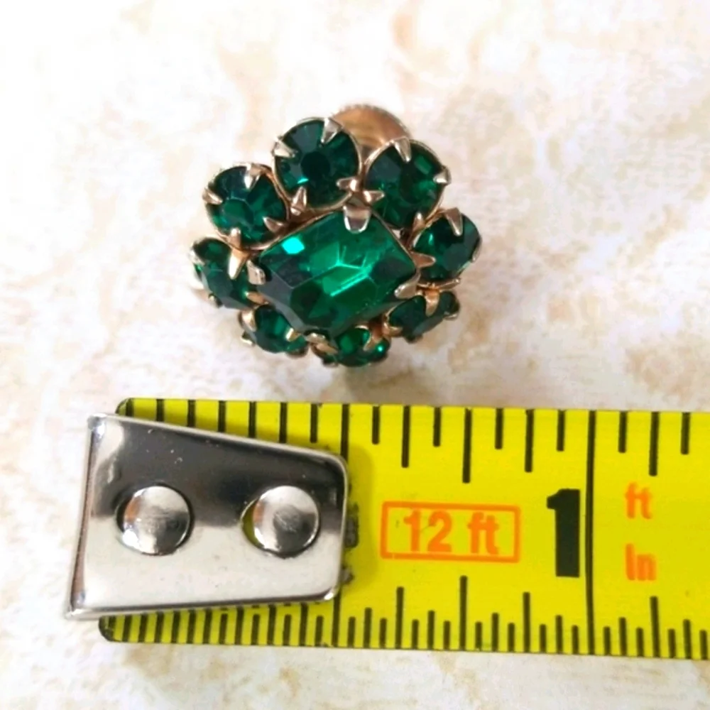 Vintage Simulated Emerald Gold Tone Screw Back Earrings